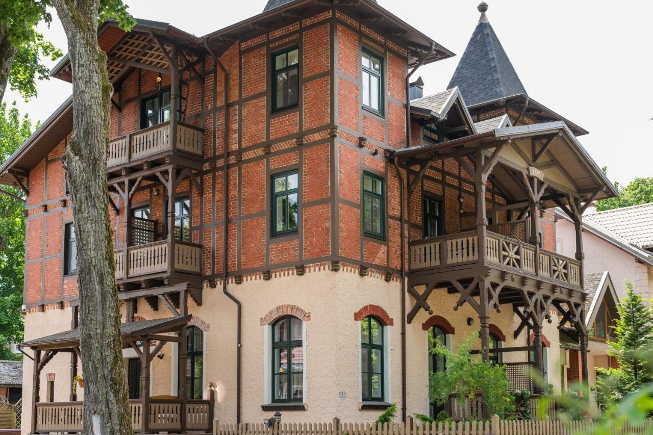 Villa Bachmann - Kursiu Kiemas 耶德库安特 外观 照片